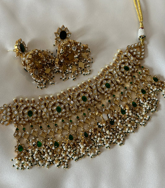 KUNDAN CHOKAR SET( WITH JHUMKAS)