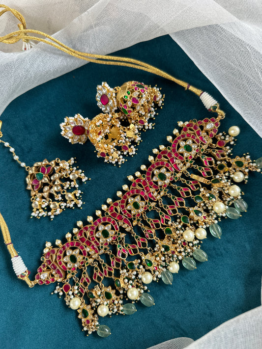 GOLD PLATED/BRIDAL CHOKAR SET