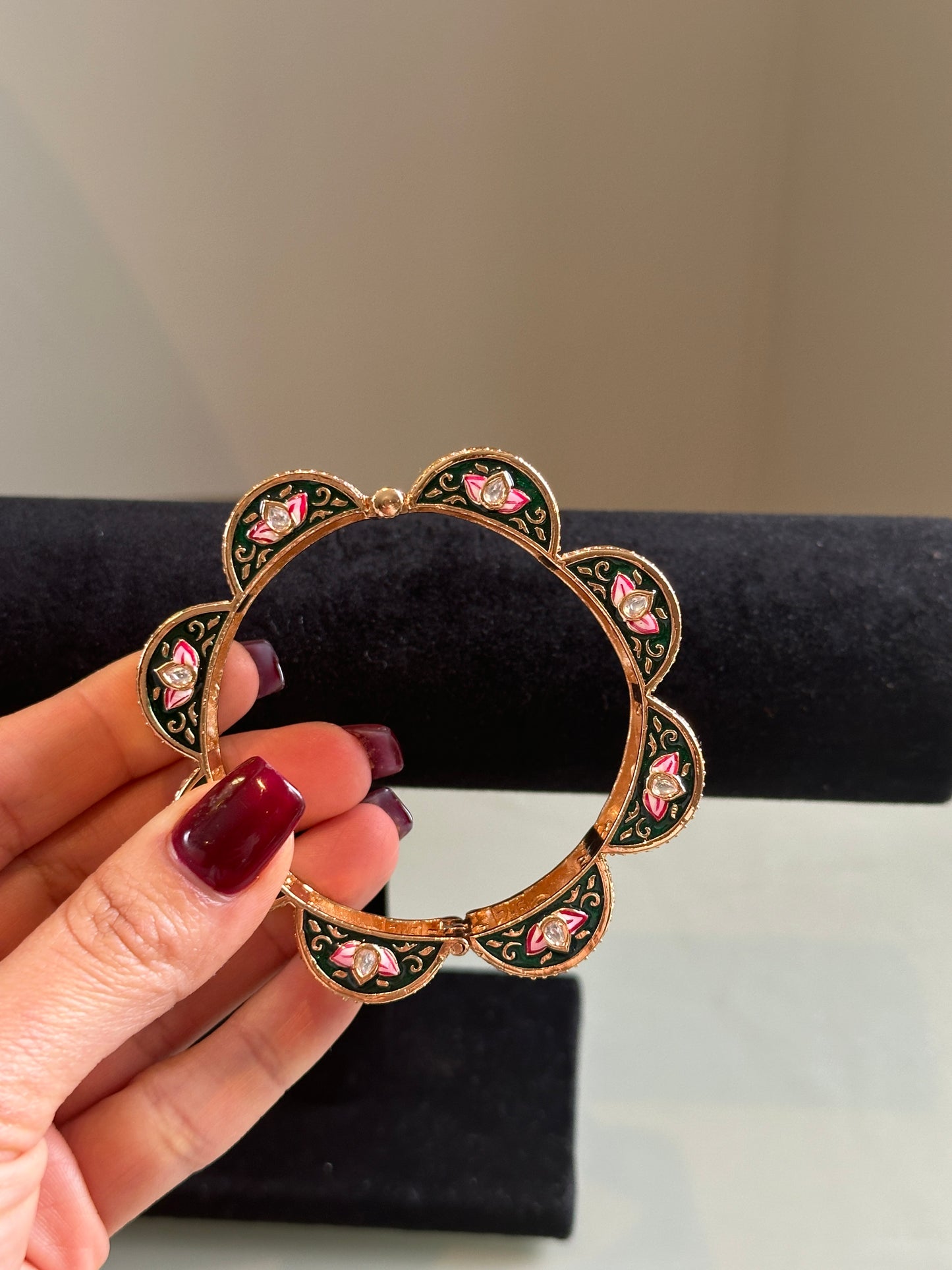 MEENAKARI POLKI BANGLES