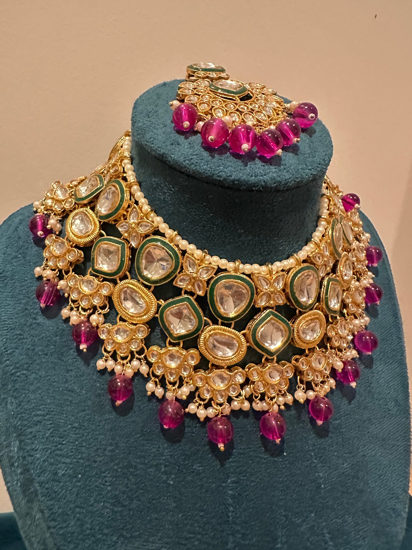 BRIDAL NECKLACE SET(Budget Friendly)